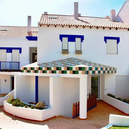 Sunset - Fantastic 1 Bedroom Sleeps 4 In Amazing Complex Apartament *