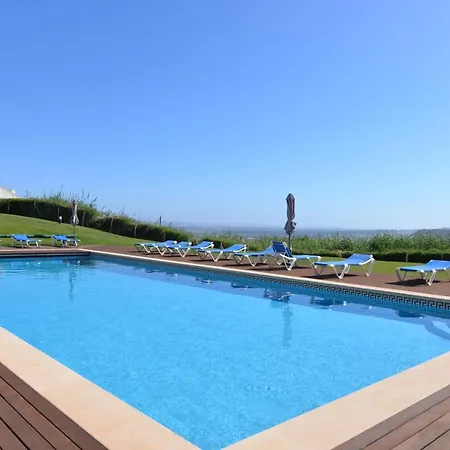 Sunset - Fantastic 1 Bedroom Sleeps 4 In Amazing Complex Apartament *