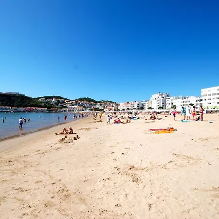 Sunset - Fantastic 1 Bedroom Sleeps 4 In Amazing Complex Apartament