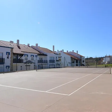 Sunset - Fantastic 1 Bedroom Sleeps 4 In Amazing Complex Sao Martinho do Porto